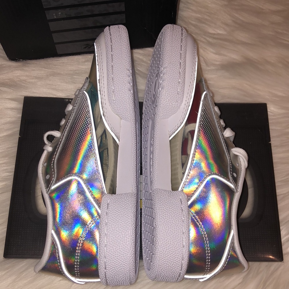 🆕Wonder Woman - Reebok Sneakers 🦸♀️ - Picture 5 of 11